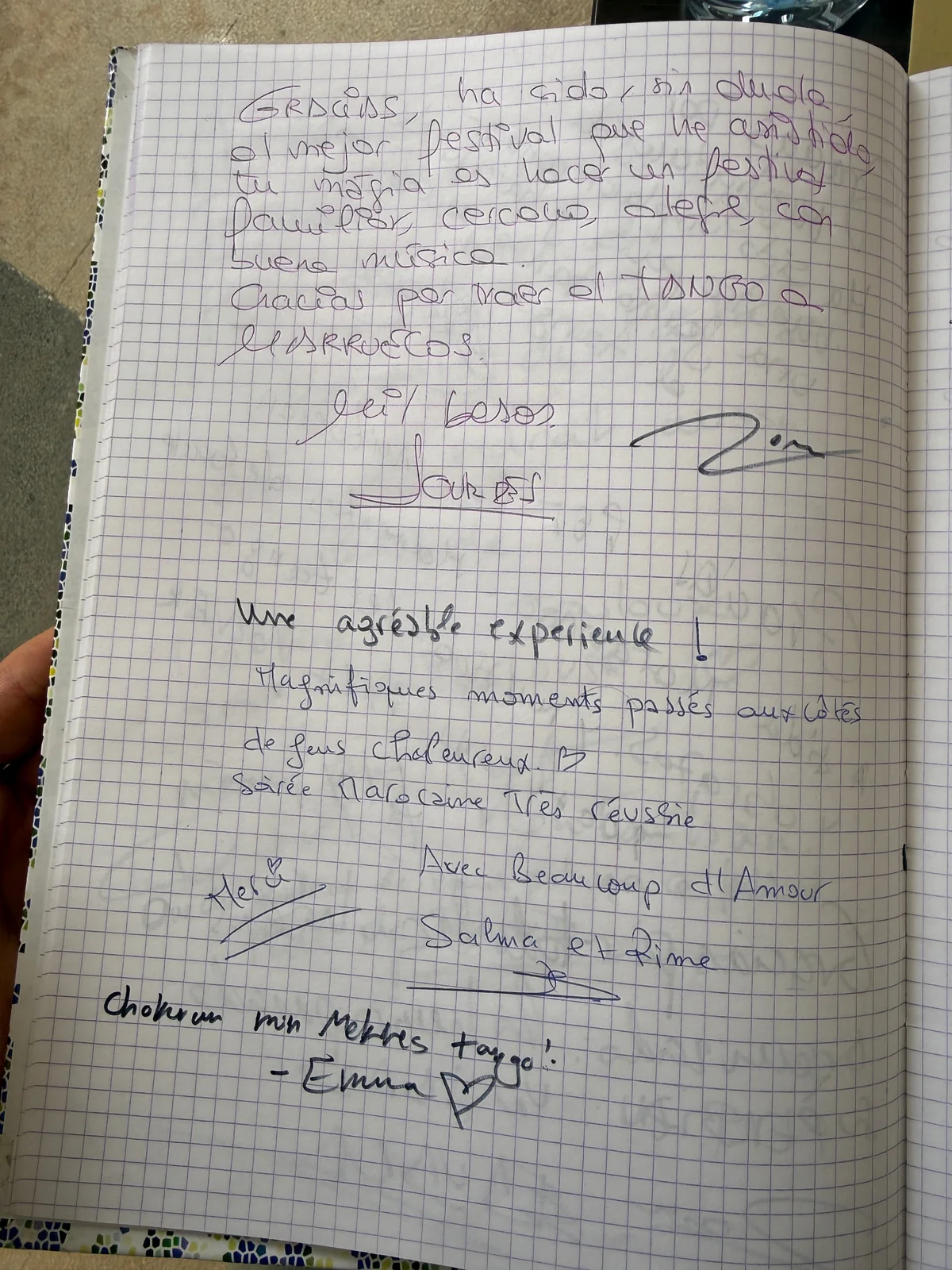 Messages manuscrits de participants à l'événement