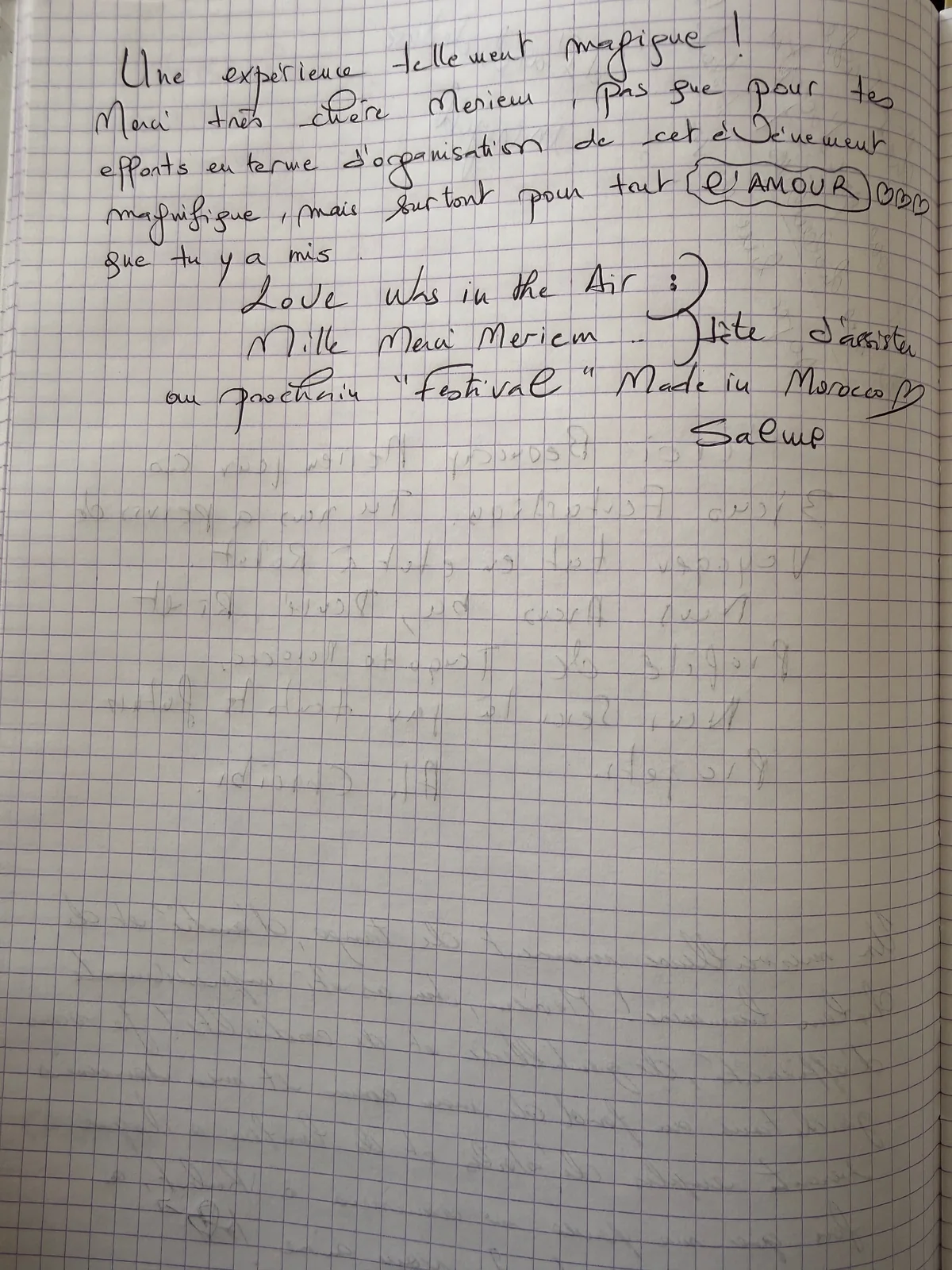Avis manuscrit décrivant une expérience magique